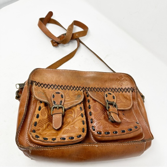Patricia Nash Handbags - PATRICIA NASH Brown Crossbody Saddle Bag